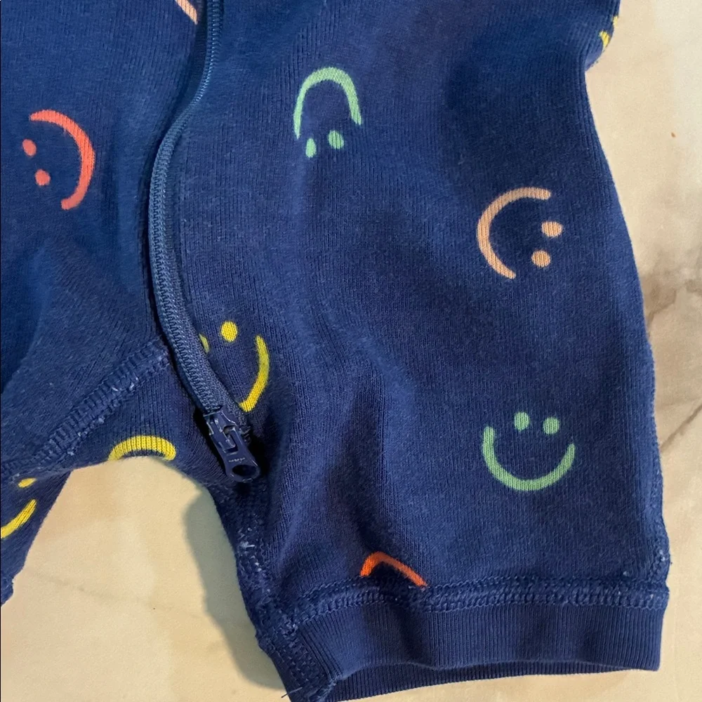 Hanna Andersson Navy Blue Shorts Pajama with Multicolor Smiles